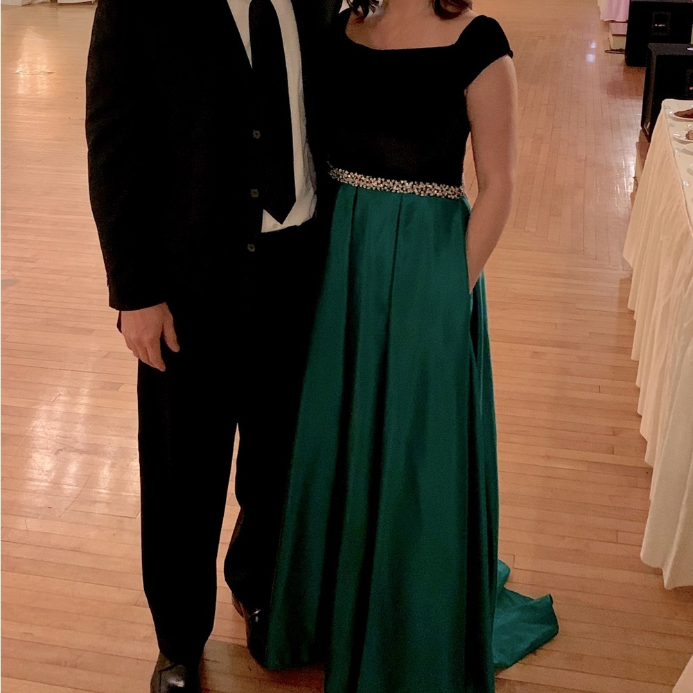 Green satin with Black velvet dress with pockets. Size 6
